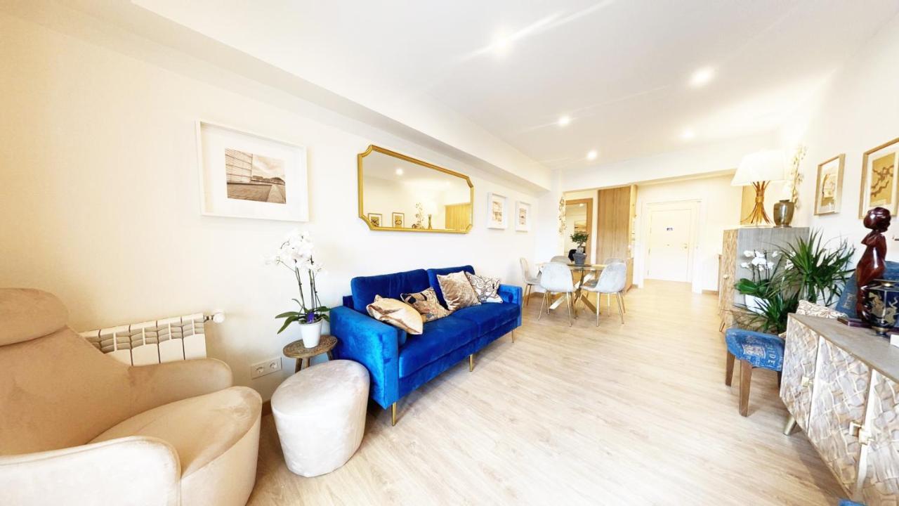 Paradise Luxurious Flat, Free Parking, 3 Double Rooms, Terrace, Jacuzzi, Fully Renovated San Sebastián Eksteriør bilde