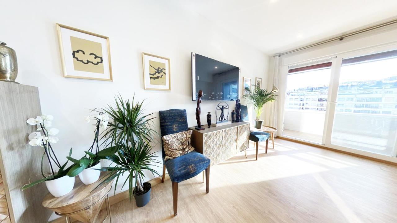 Paradise Luxurious Flat, Free Parking, 3 Double Rooms, Terrace, Jacuzzi, Fully Renovated San Sebastián Eksteriør bilde