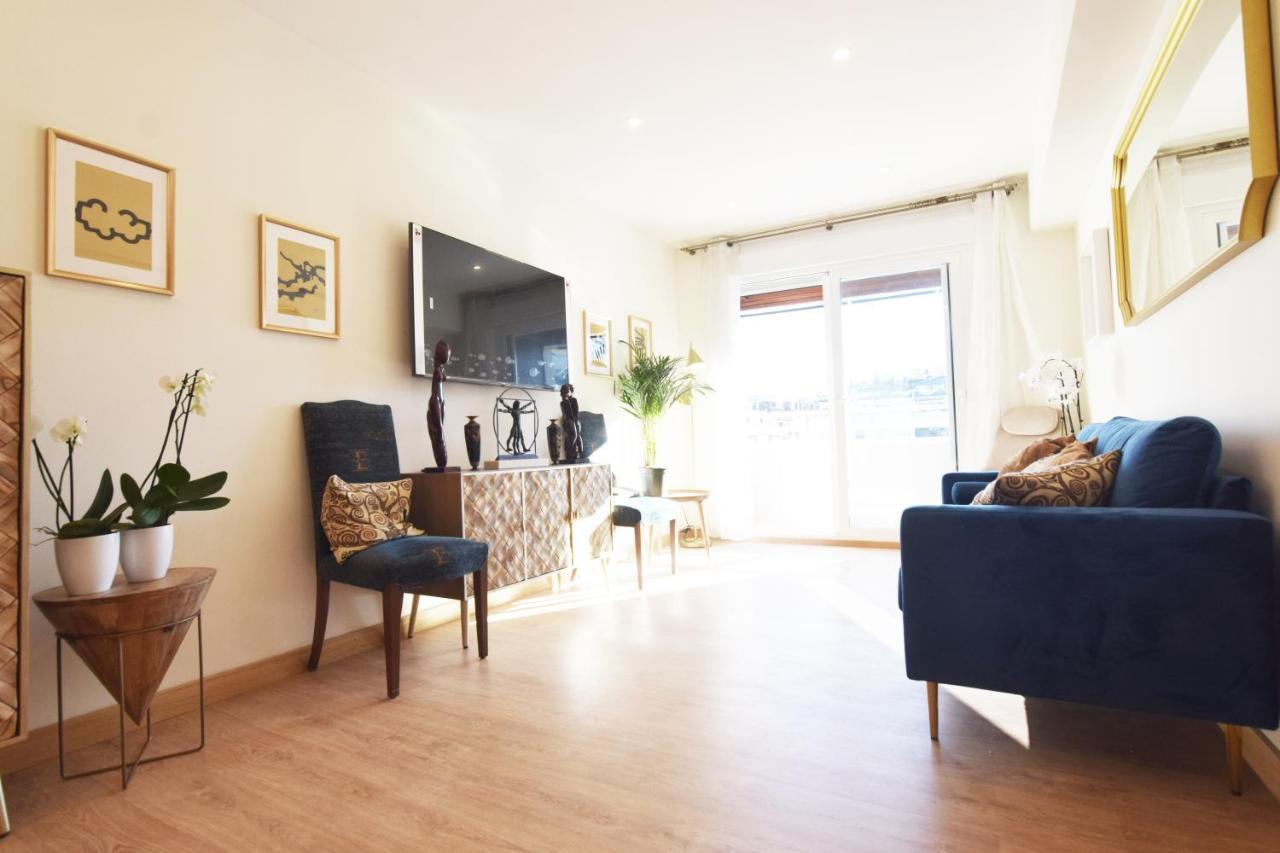 Paradise Luxurious Flat, Free Parking, 3 Double Rooms, Terrace, Jacuzzi, Fully Renovated San Sebastián Eksteriør bilde